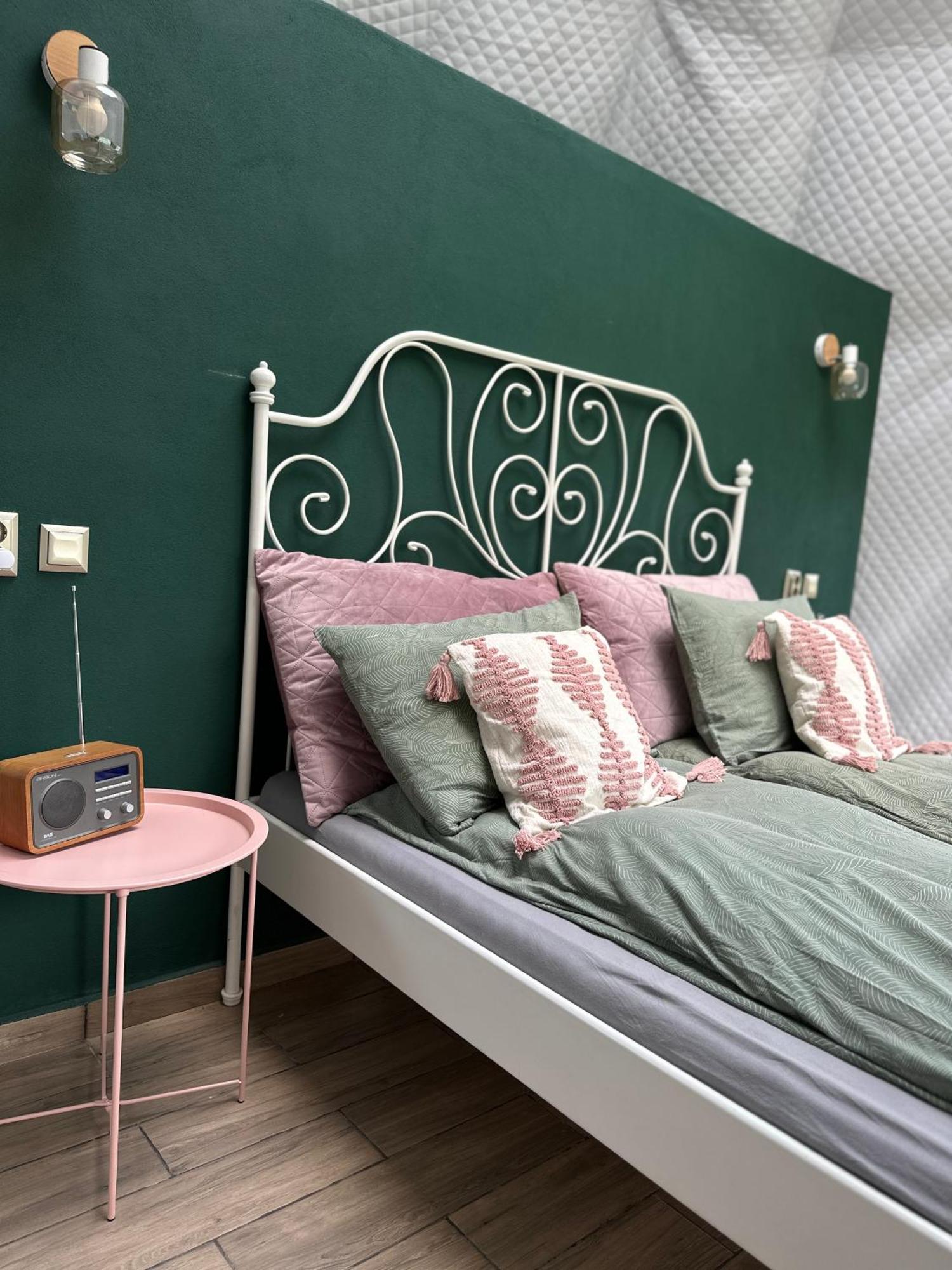 The Frog Glamping Hotel Horezu Ngoại thất bức ảnh